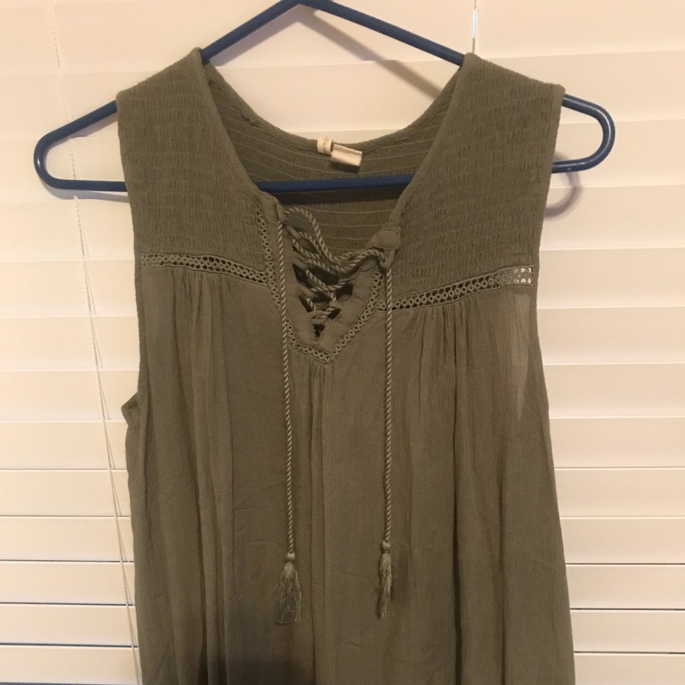 Hunter green tank top